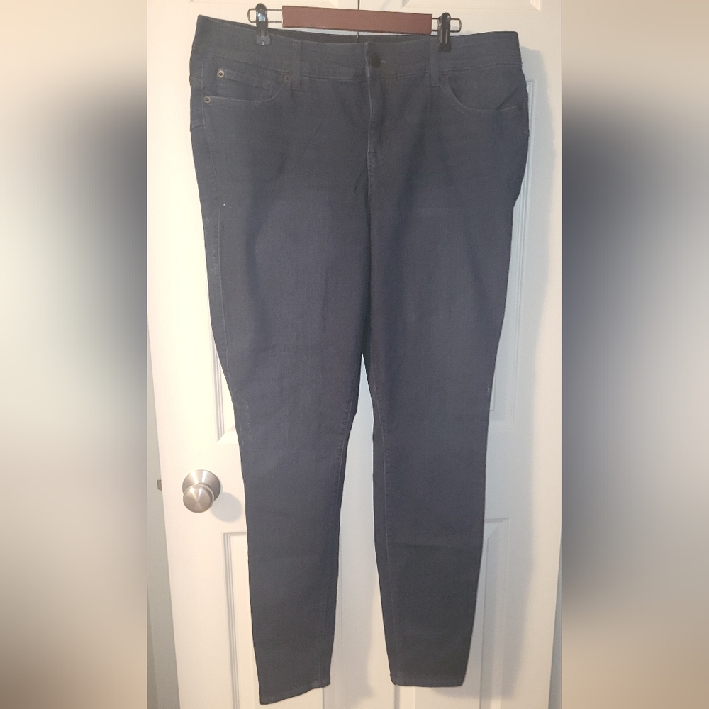Torrid Women's Dark Blue Skinny Jeans